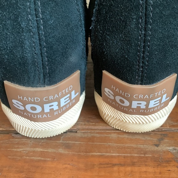 Woman’s Sorel Out N About black lace wedge boot. Size 9 ankle - Picture 7 of 11